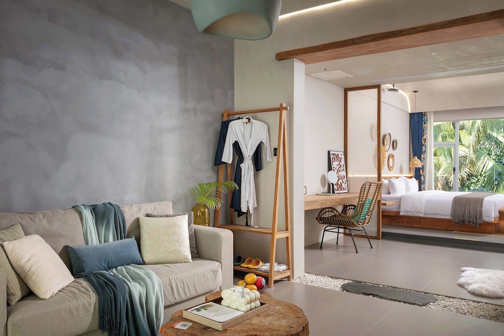 Signature Double Room, Courtyard View photo 1
