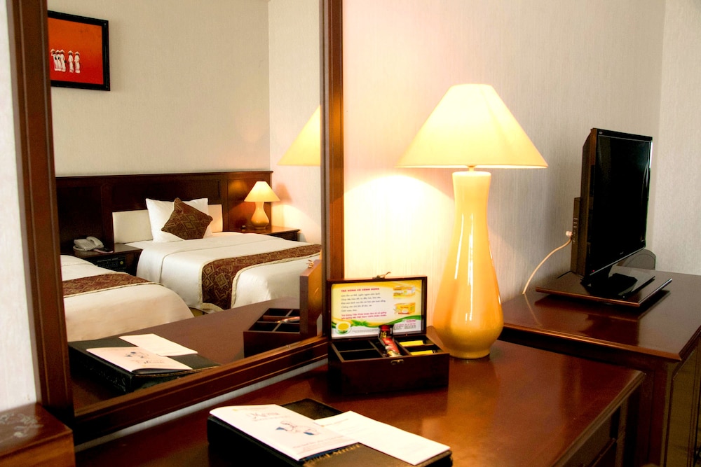 Superior Twin Room, City View photo 2