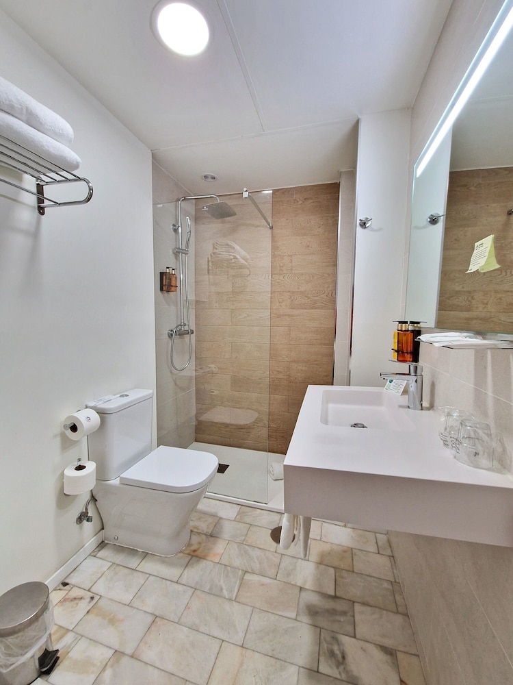Double Room, 2 Twin Beds - Photo 2