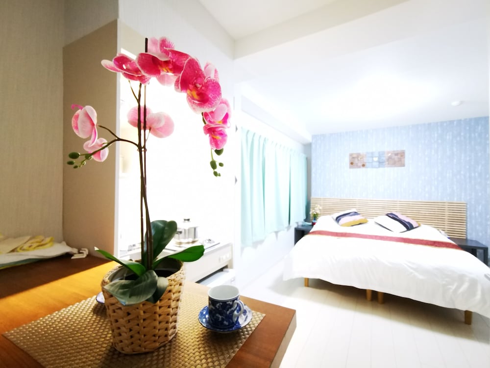 Room (2888) photo 1