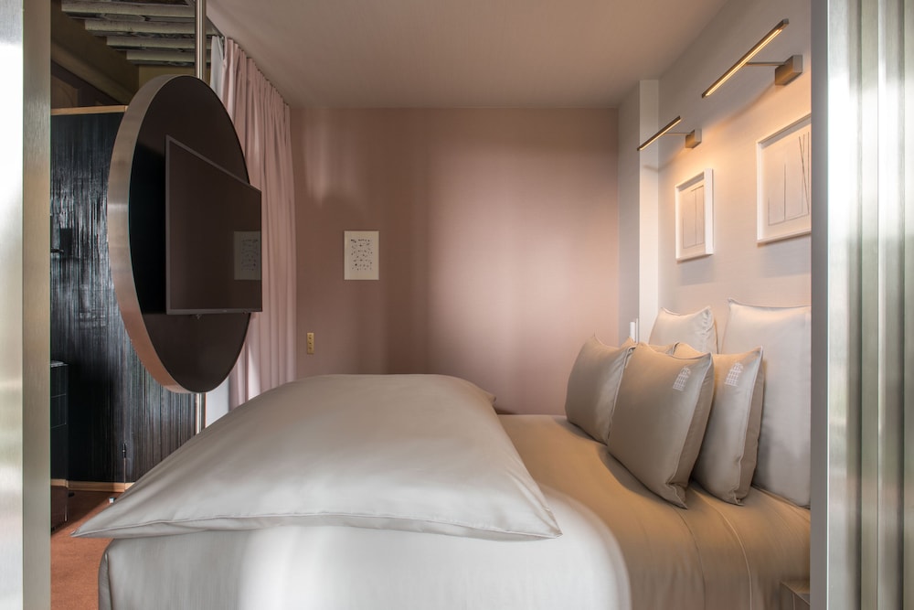 Cour des Vosges - Evok Collection bedroom photo