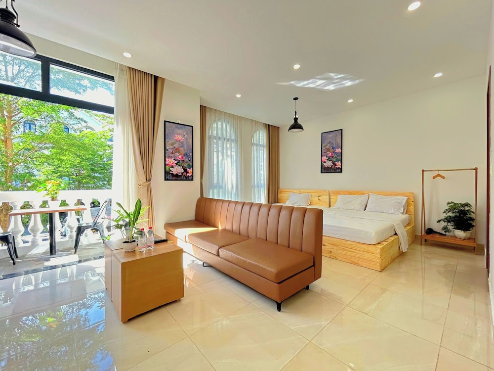 Premier Room, City View