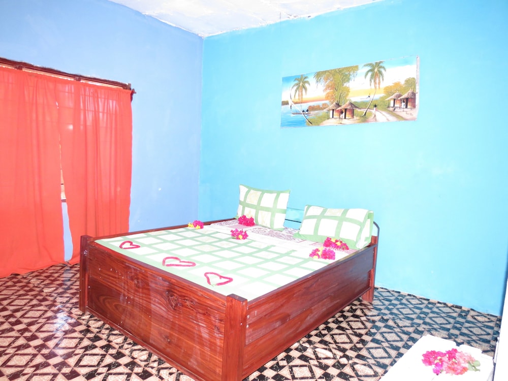Double Room, Shared Bathroom photo 1