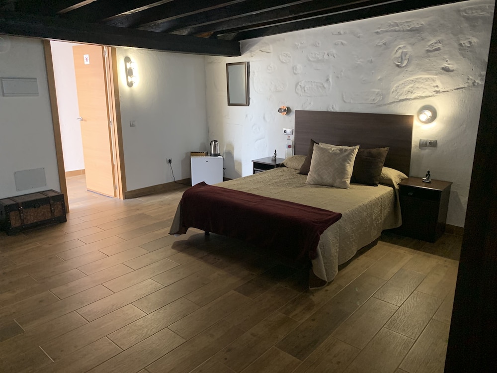 Exclusive Room - Photo 6