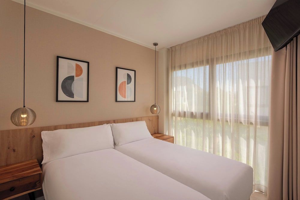 Duplex, 2 Bedrooms, Sea View (Balcony) - Photo 4