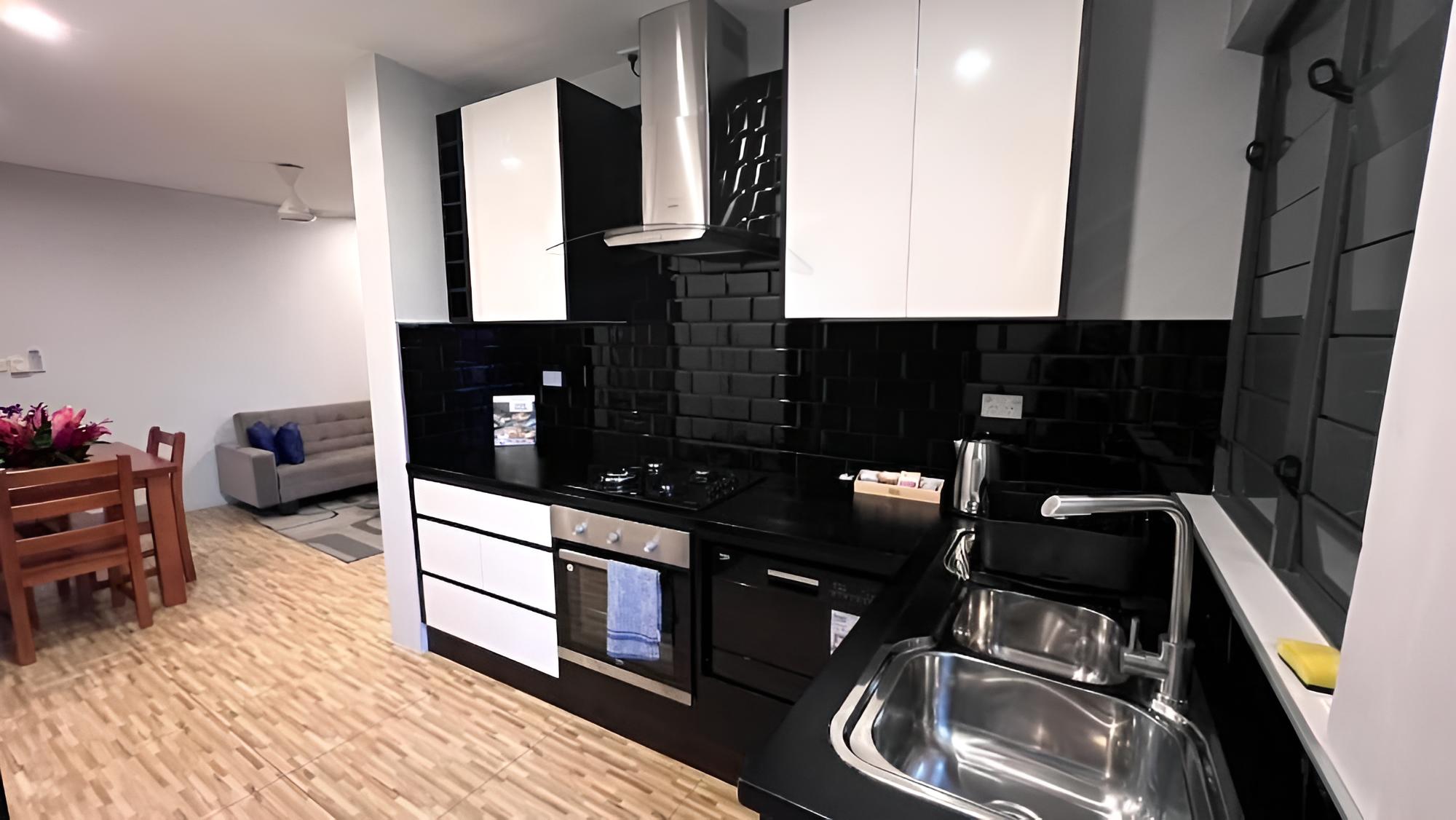 Deluxe Apartment photo 2
