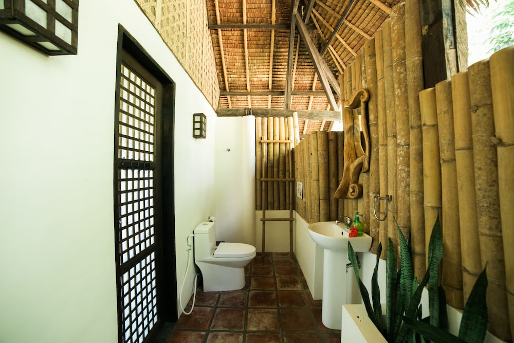 Family Room, Balcony (Rice Paddy View) photo 3