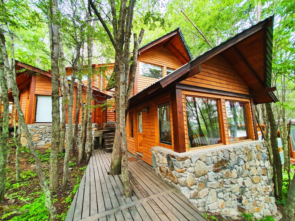 Signature Cabin photo 1