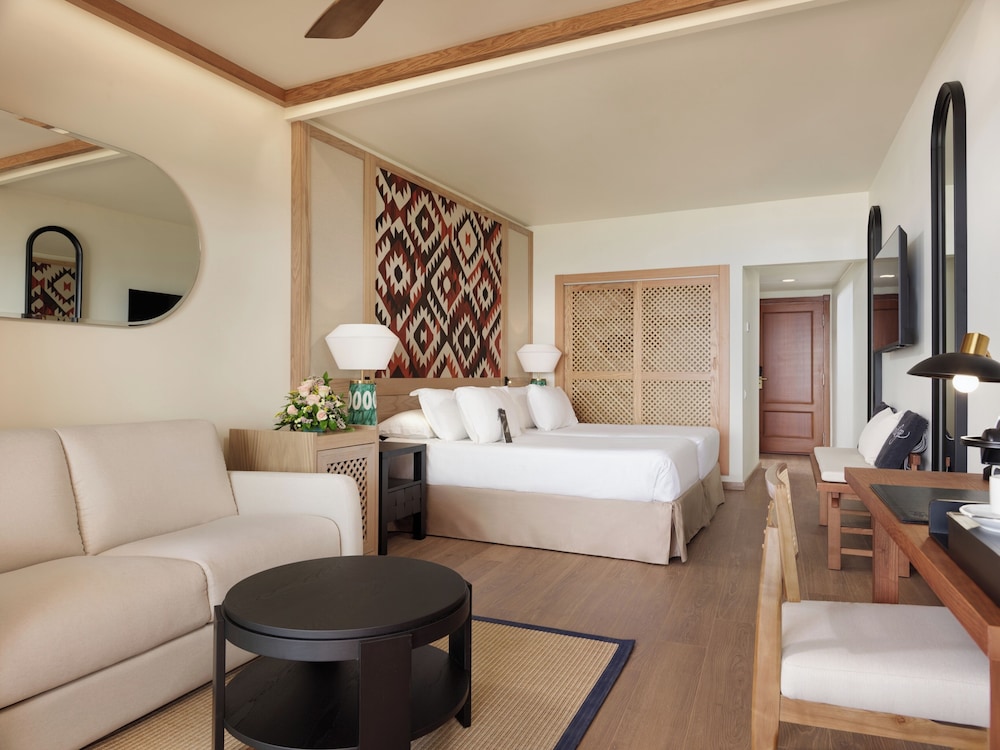 Exclusive Double Room, Terrace (Doble Privilege 2 Adults) - Photo 3