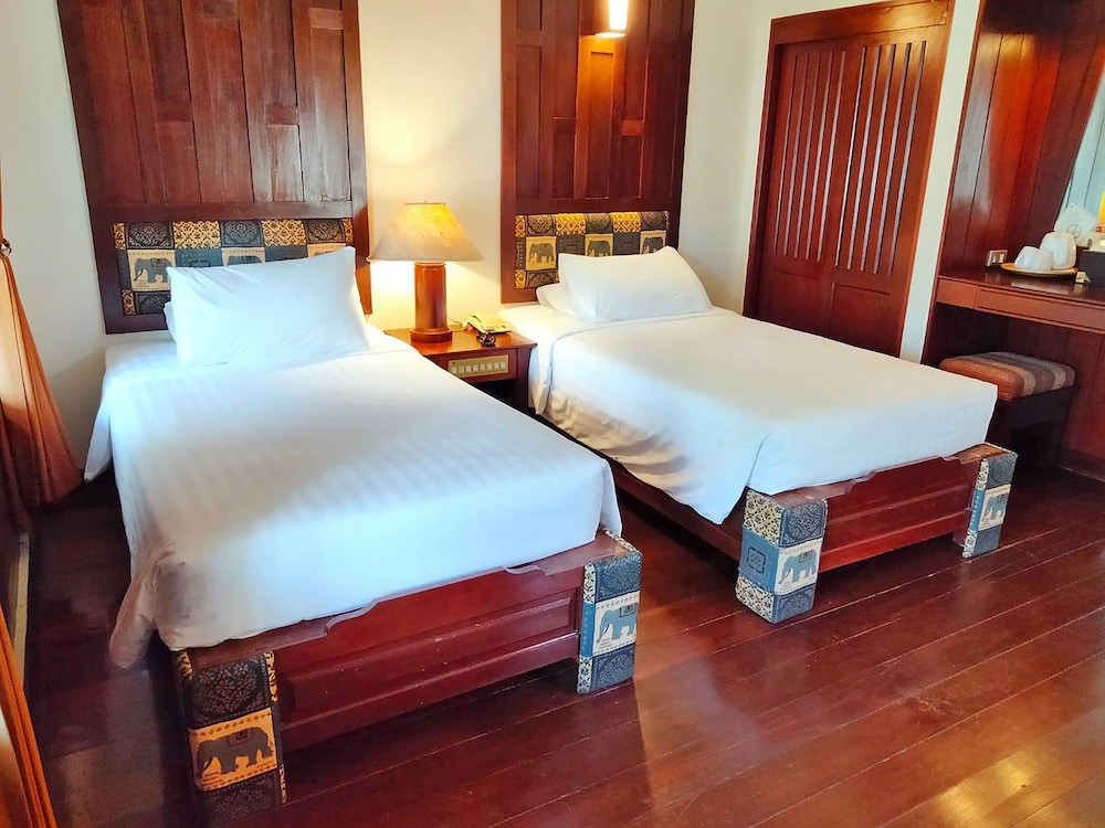 Thai Villa Twin