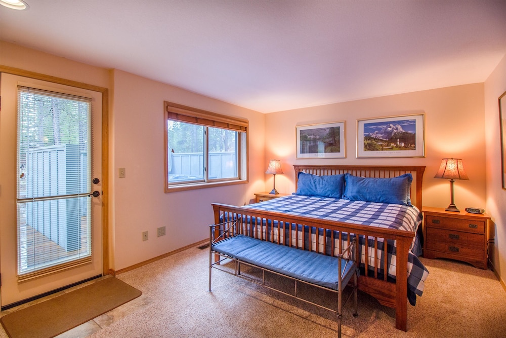 Family Apartment, 4 Bedrooms