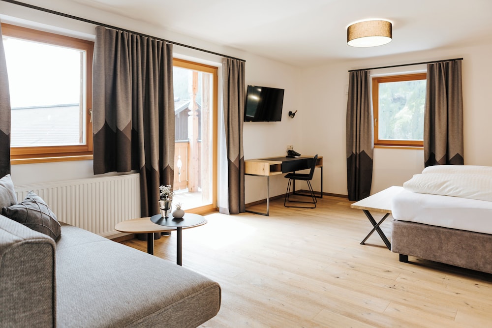Comfort Triple Room, Balcony