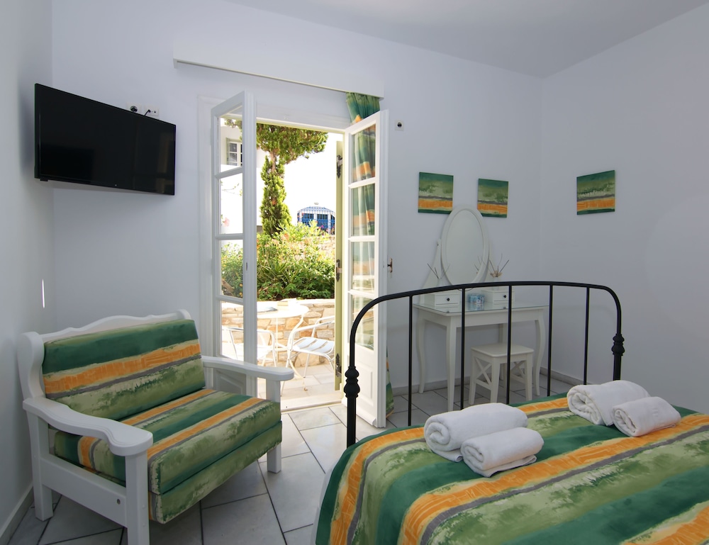 Deluxe Double or Twin Room (Semi Basement) - Photo 17