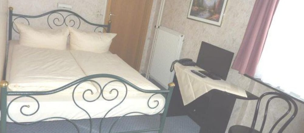 Single Room photo 1