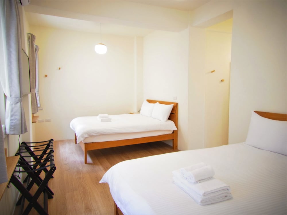 Standard Quadruple Room (D) photo 1