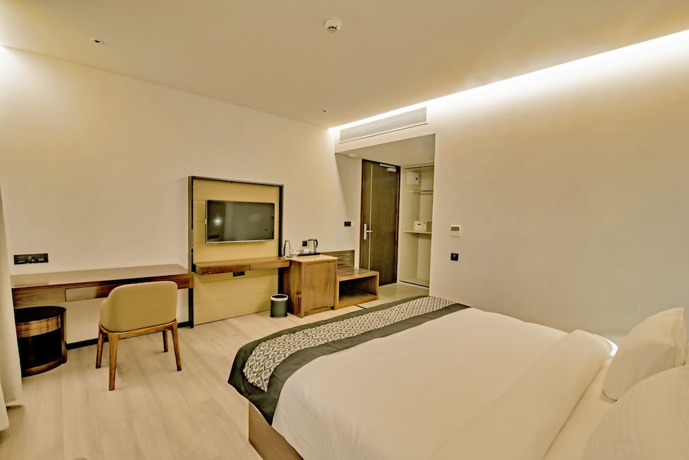 Executive Room - Photo 2