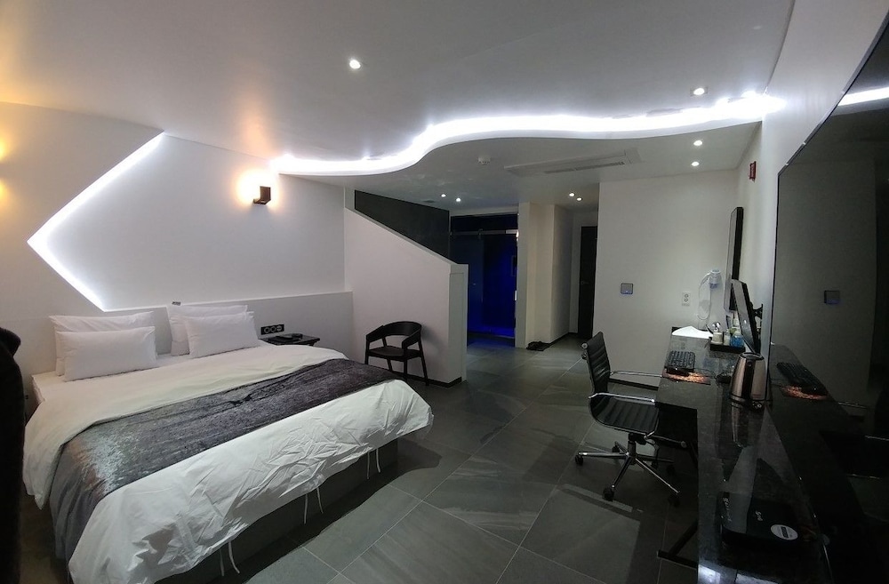 Business Double Room