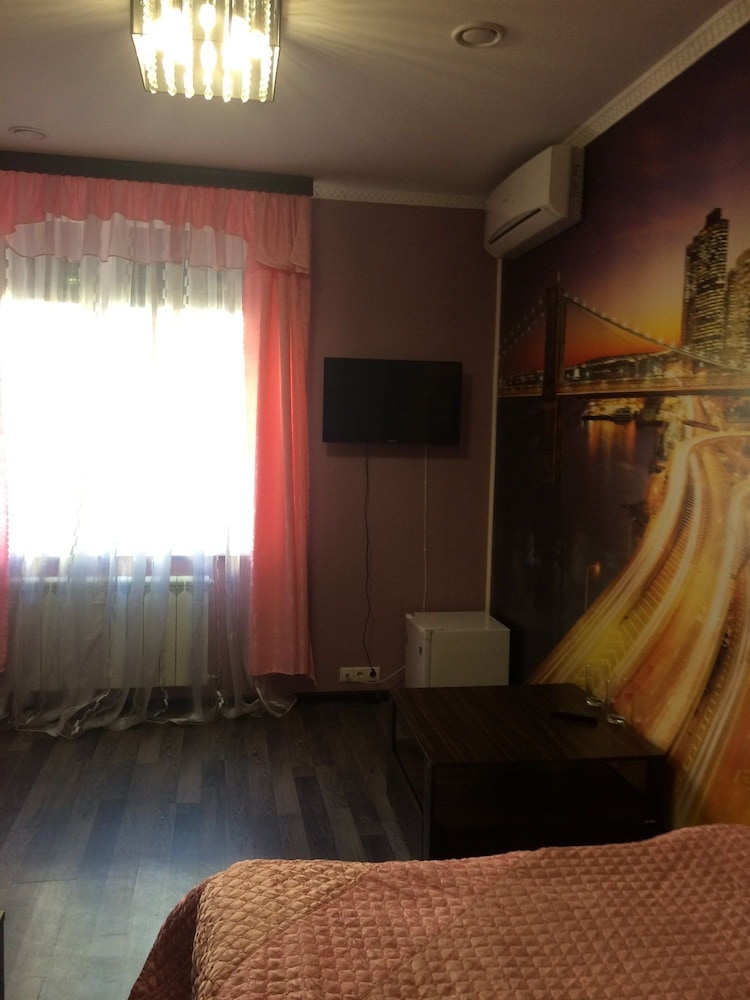 Economy Double Room photo 2