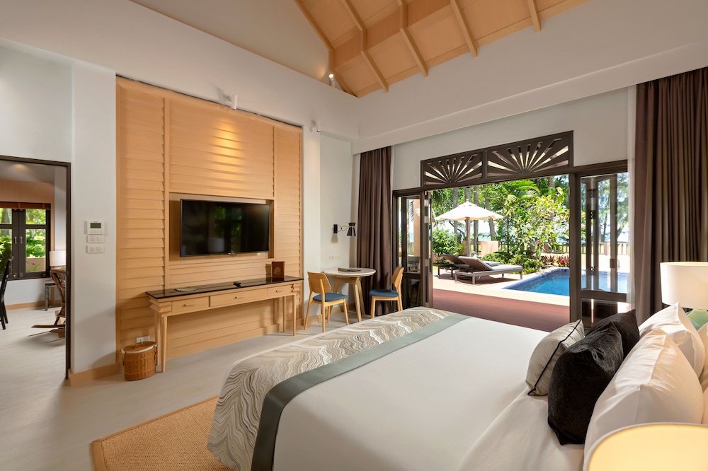 One Bedroom Pool Villa - Photo 2