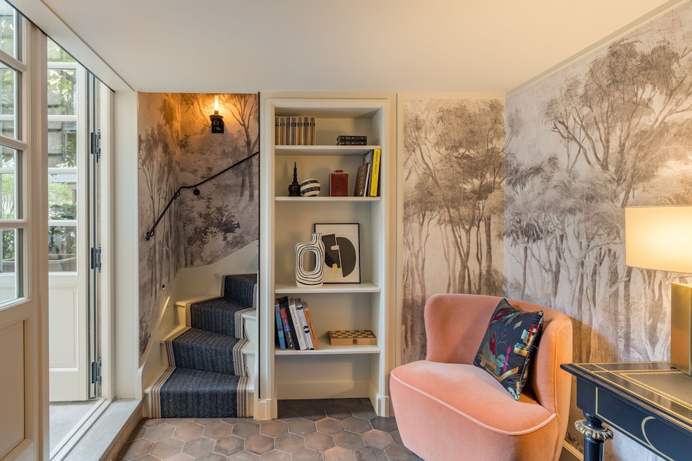 Family Duplex, 2 Bedrooms, Courtyard Area