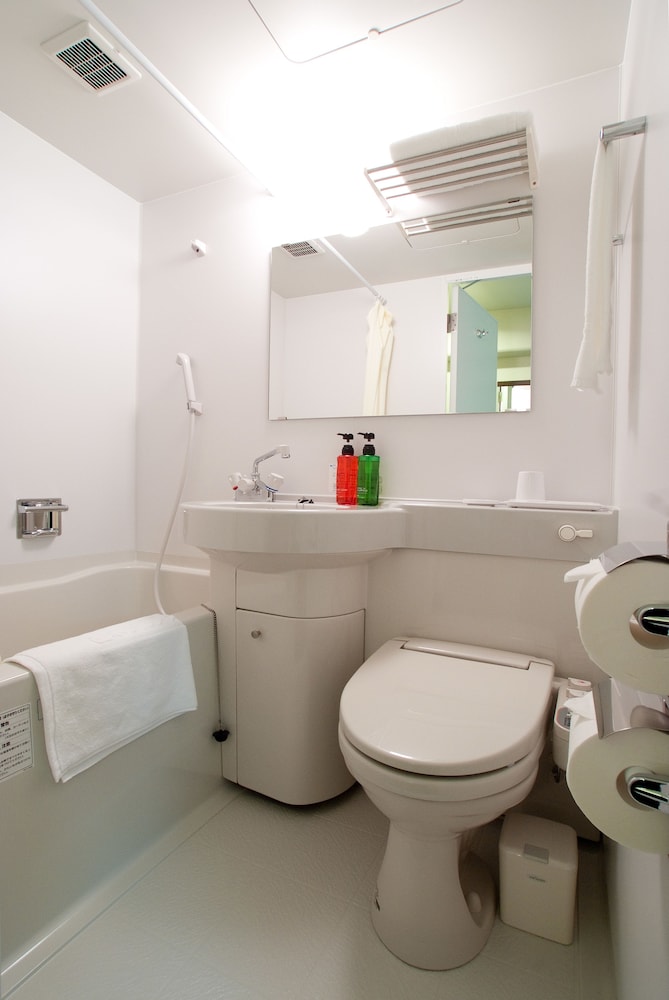 Business Single Room, 1 Bedroom, Smoking photo 3