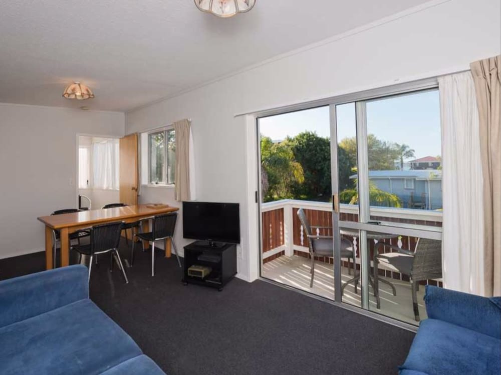 Two Bedroom Holiday Apartment 2 Storey photo 1
