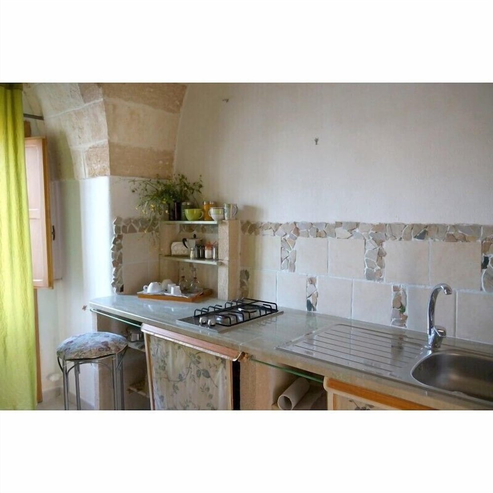 Double Room, Garden View, Ground Floor photo 2