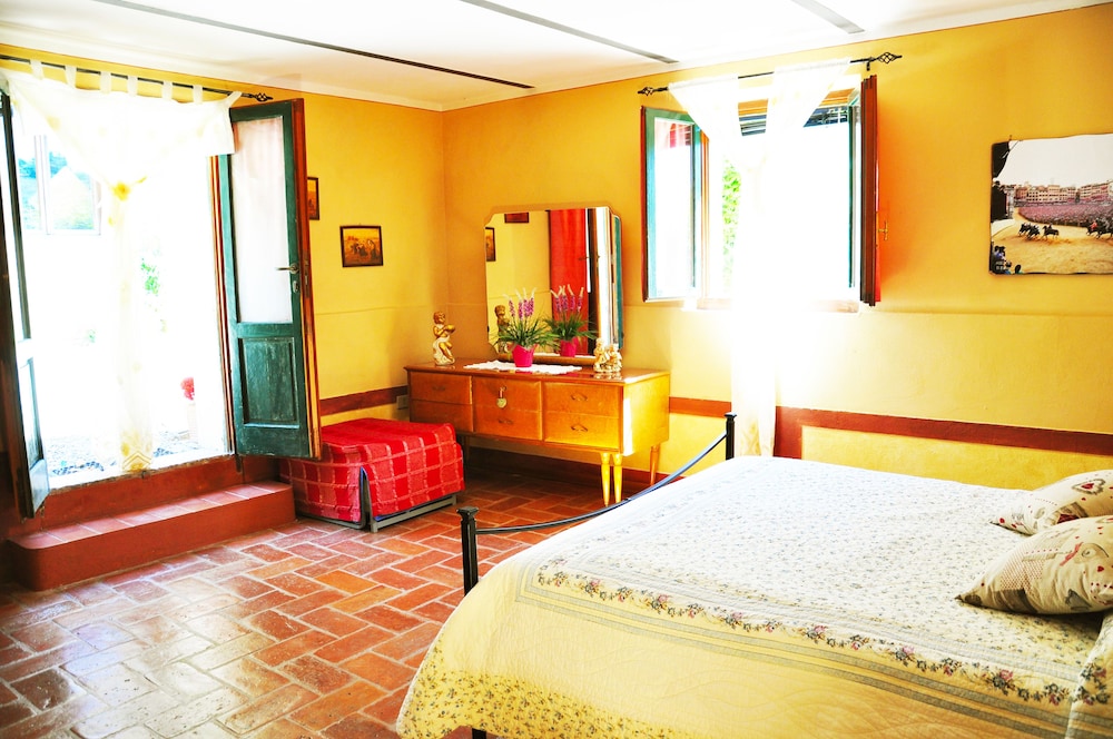 Standard Apartment, 2 Bedrooms, Hill View photo 2