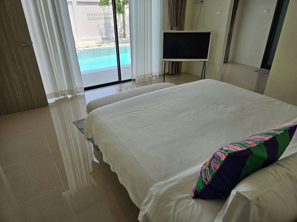 Two Bedroom Pool Villa - B3 - Photo 6