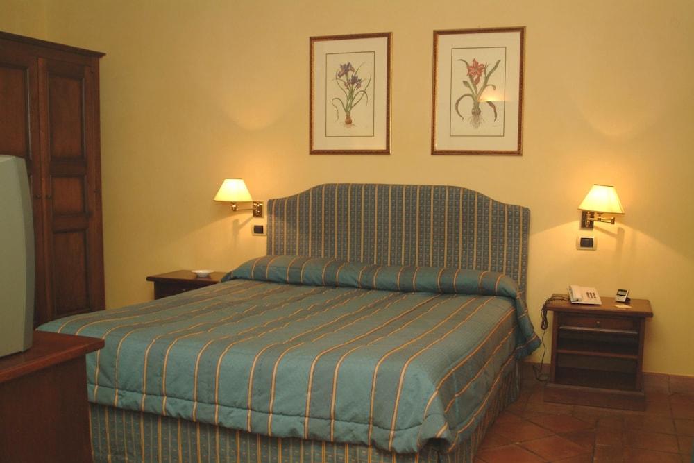 Classic Double Room - Photo 1