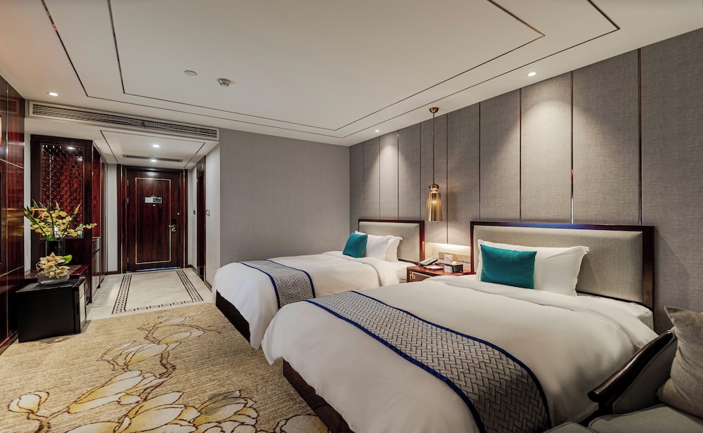 Superior Twin Bed Room
