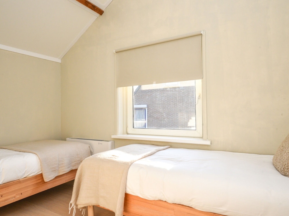 House photo 2