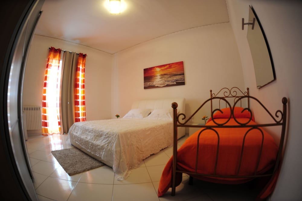 Quadruple Room, Balcony, Mountainside