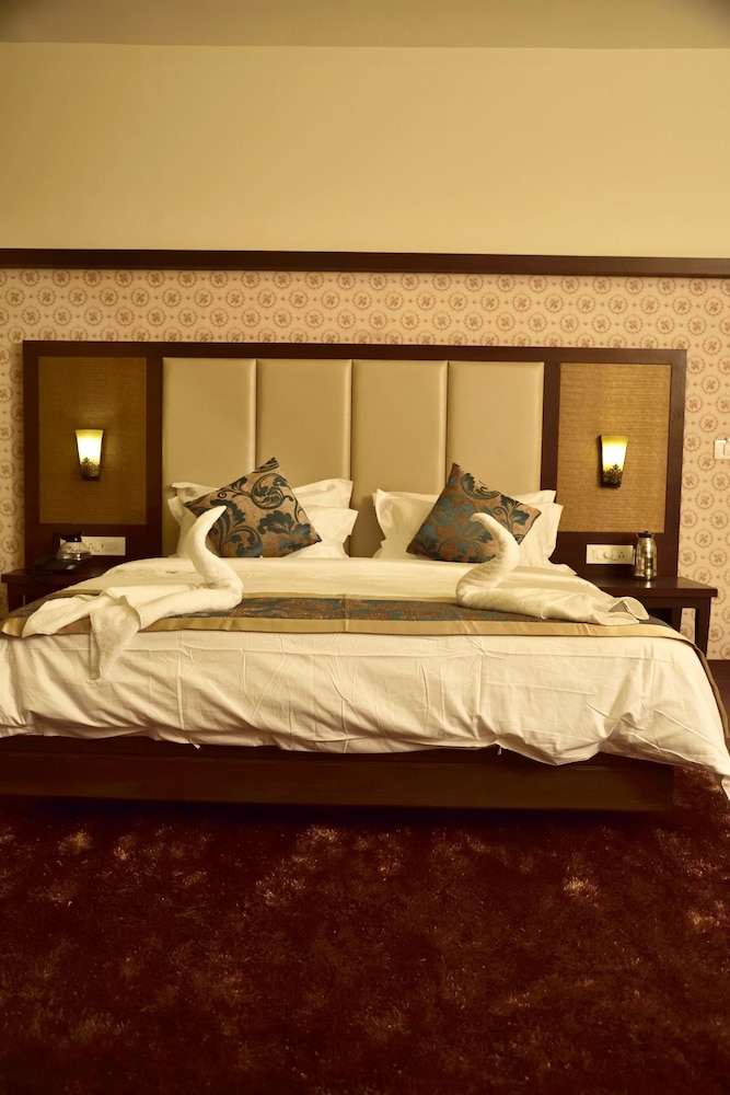 Hazel Suite photo 3