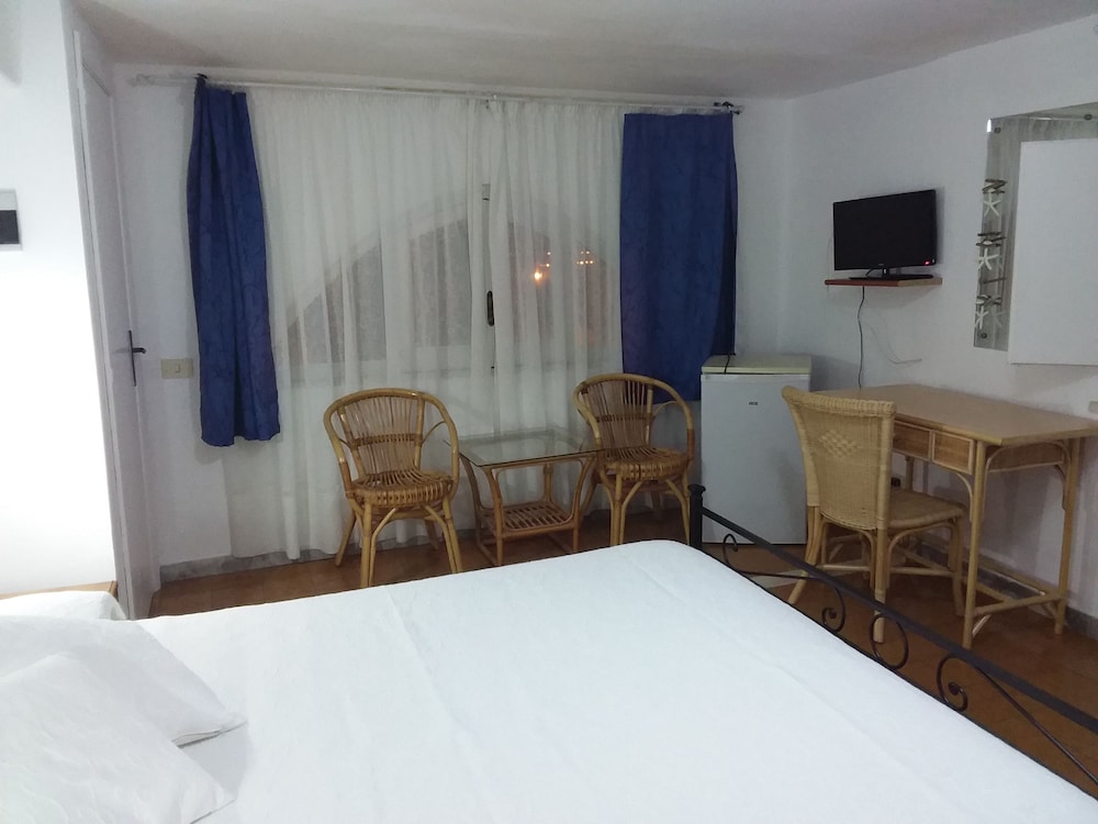 Economy Room photo 2