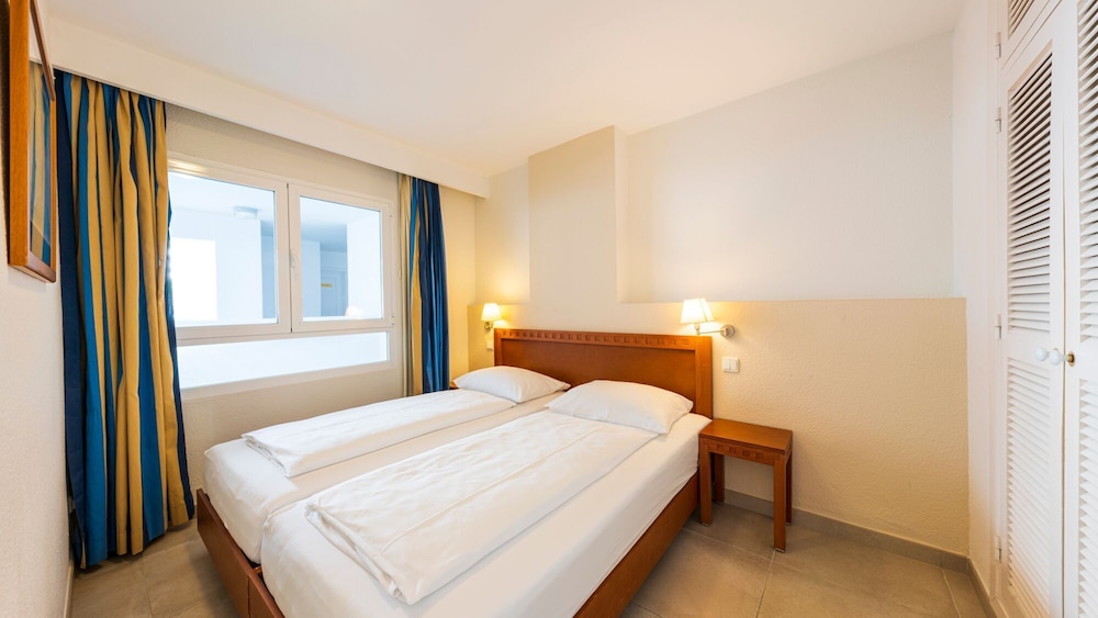 Premium Apartment, 1 Bedroom, Kitchen, Beach View