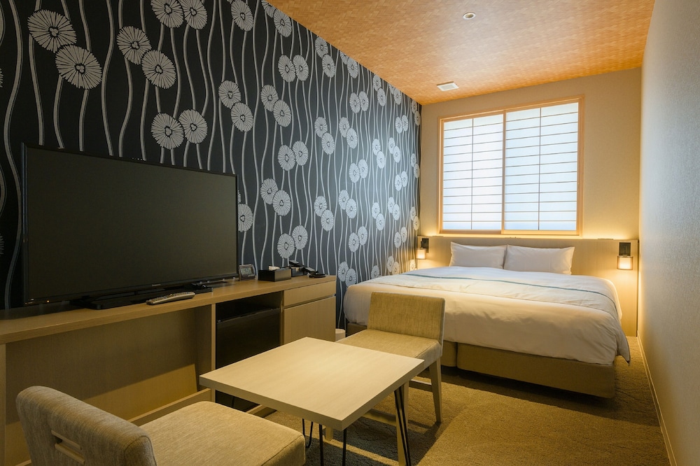 Moderate Double Room, Non Smoking photo 1