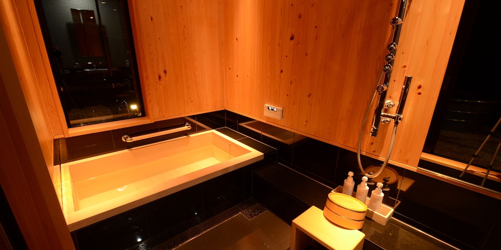 House [Sakura] Twin Bed Room, Japanese Style Room, Open-air Bath photo 3