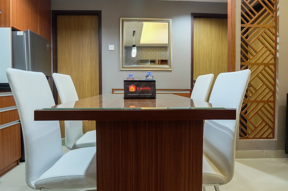 Room - Photo 30
