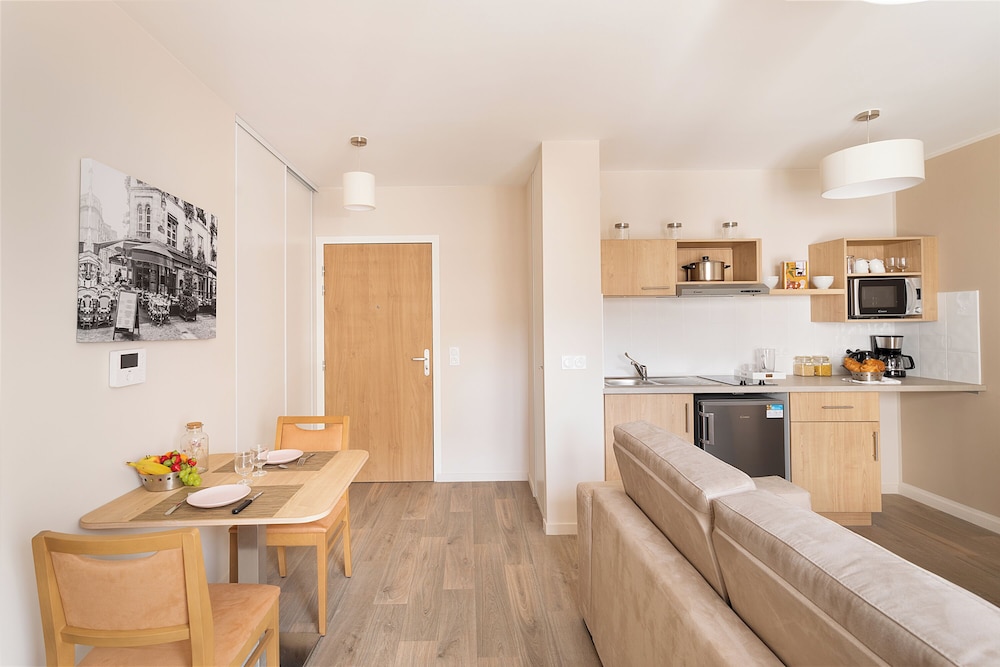 Standard Apartment - Photo 5