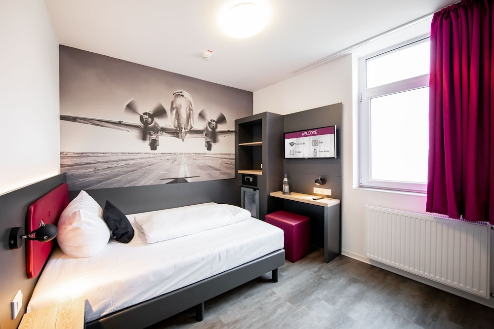 Basic Double Room