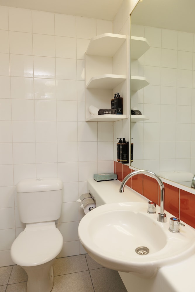 Superior Double Room, 2 Double Beds - Photo 4