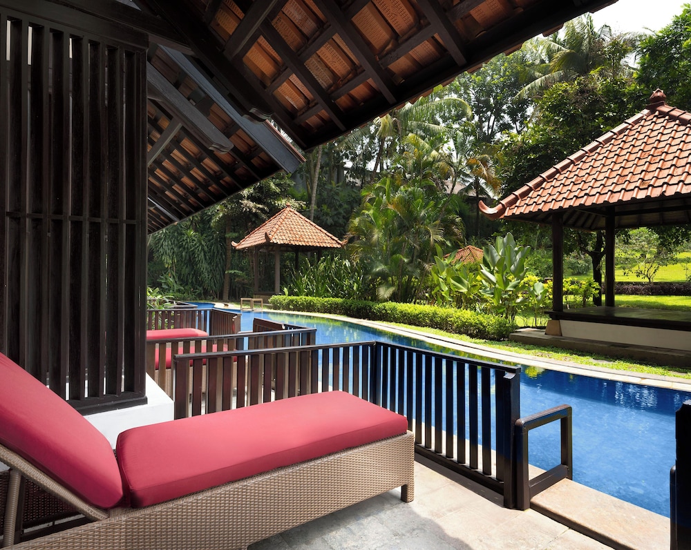 Premium Room, 1 King Bed, Balcony, Lagoon View photo 2