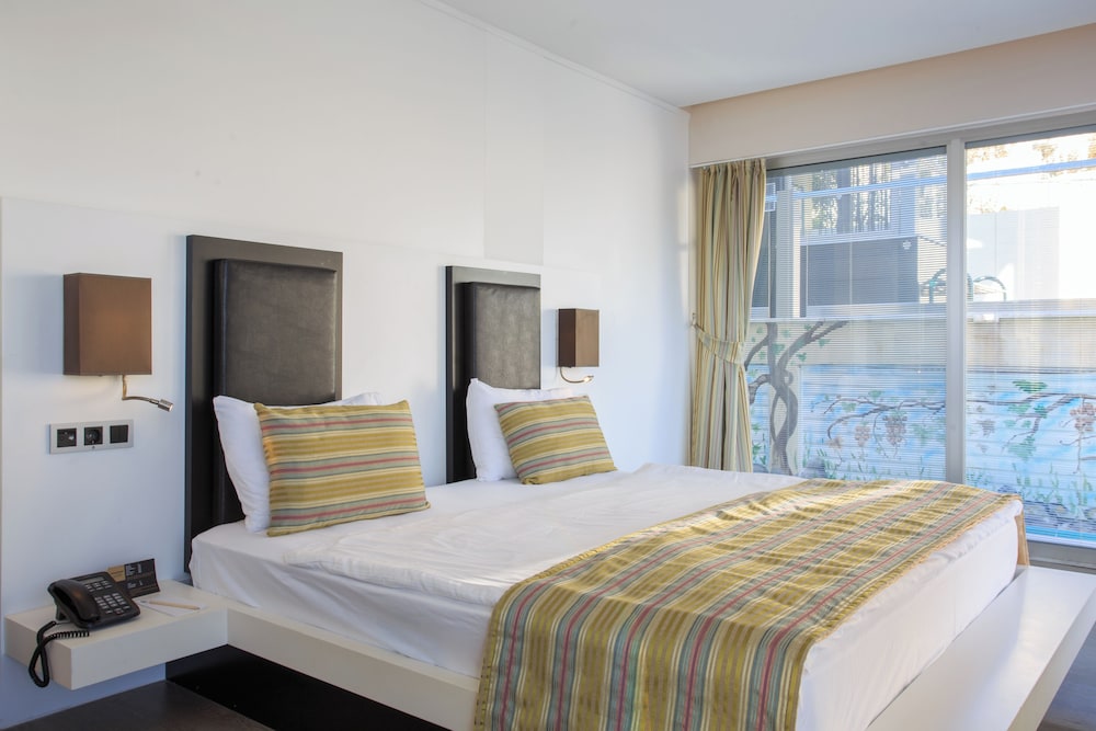 Comfort Room, 1 Bedroom photo 2