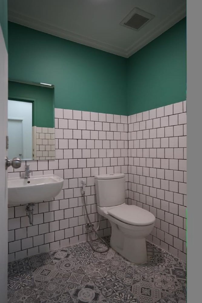 Dormitory Room With Shared Bathroom photo 3