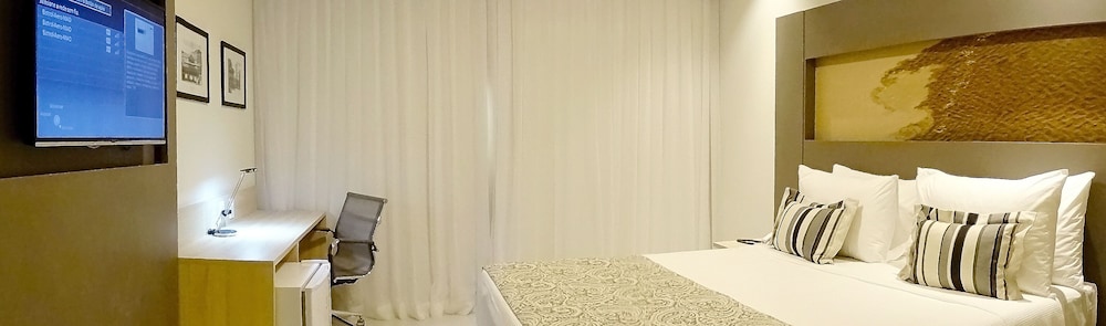 Superior Room, 1 Queen Bed, Non Smoking photo 3