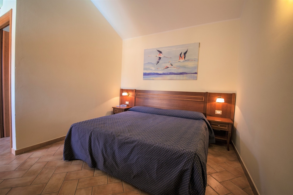 Basic Double Room photo 1