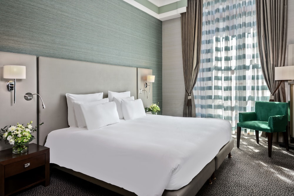 Deluxe Suite, Corner, photo 7
