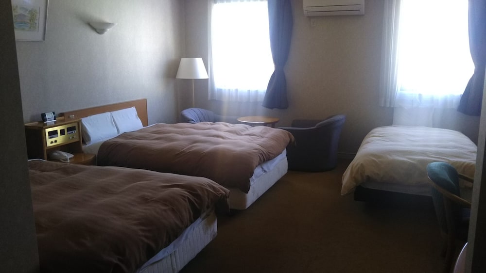 Deluxe Twin Room (2 double beds)
