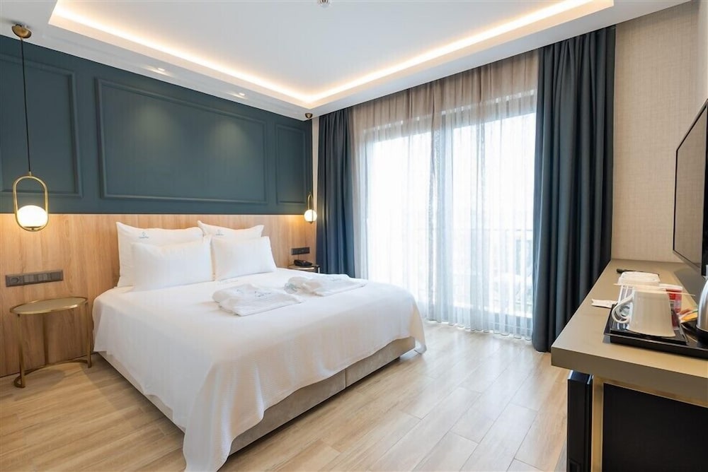 Comfort Room, Garden View